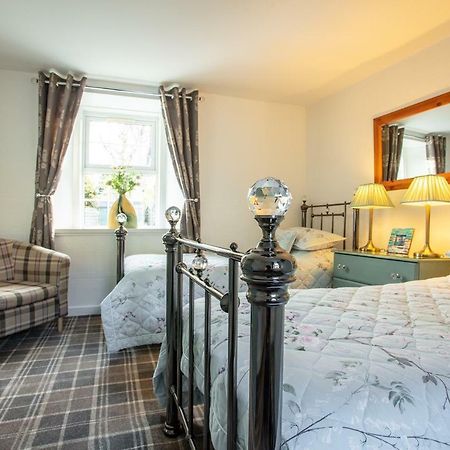 Ladysmith Guest House Ullapool Kültér fotó