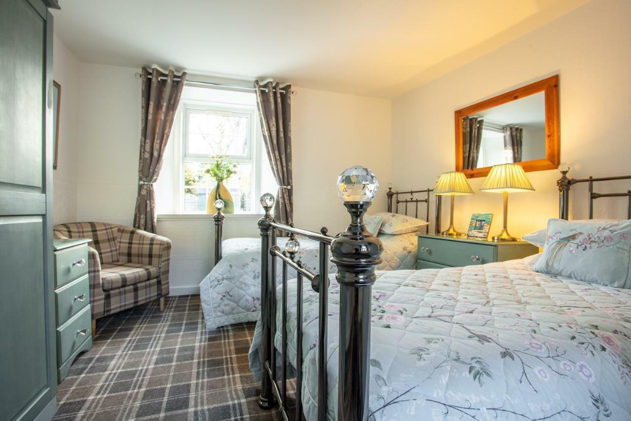 Ladysmith Guest House Ullapool Kültér fotó